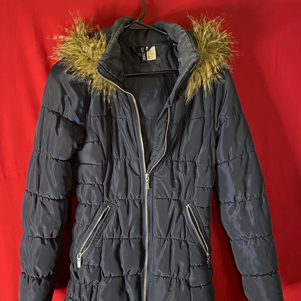 H&M Navy Puffer Jacket with Faux Fur Hood